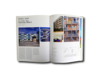 Sample spread of the book Container Atlas (German edition)
