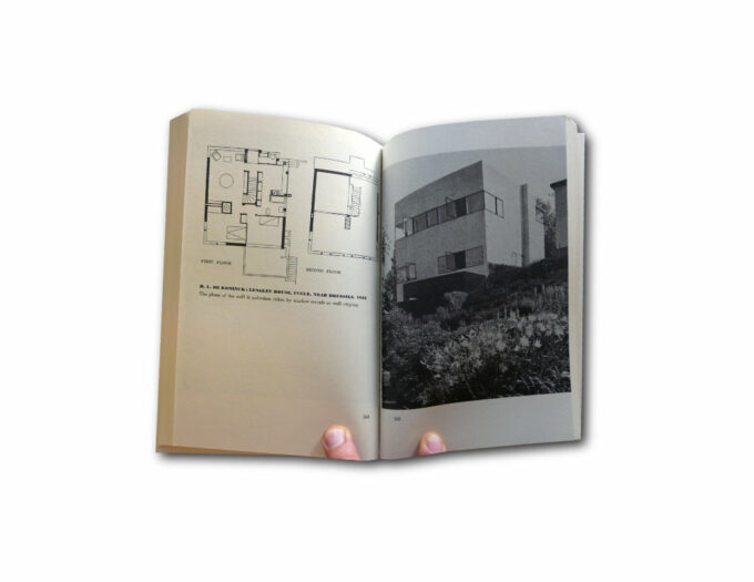 InternationalStyle-auk2 The International Style by Henry-Russell Hitchcock and Philip Johnson (1966 edition)