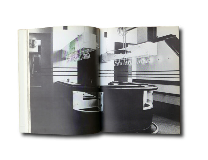 Coop-auk2 Book page sample: Coop Himmelblau: Architektur ist Jetzt