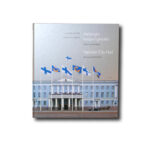 Laura Kolbe, Pekka Puhakka: Helsingin kaupungintalo: Historiaa ja herkkuja – Helsinki City Hall: History and Fine Food (Otava, 2008)