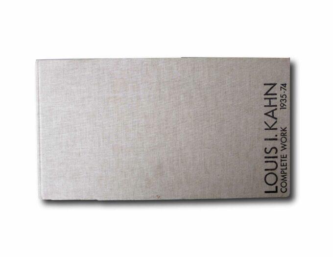 Louis-I-Kahn-Complete-Work-1935-74-kansi Cover of the book Louis I. Kahn Complete Work 1935–74