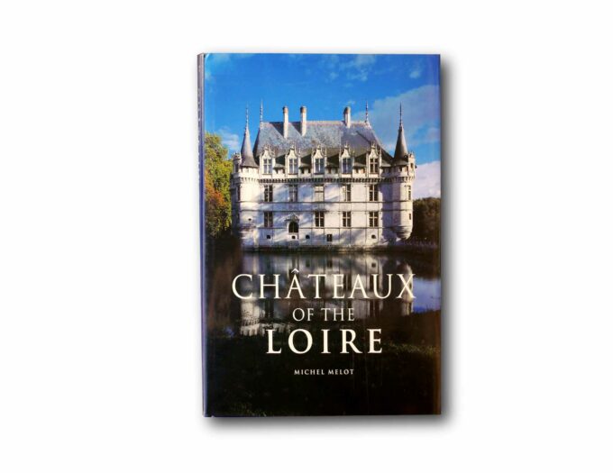 Image of the book Châteaux of the Loire