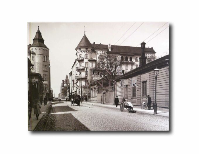 Image showing the book Signe Brander 1869–1942 Helsingin valokuvaaja – Helsingfors fotograf