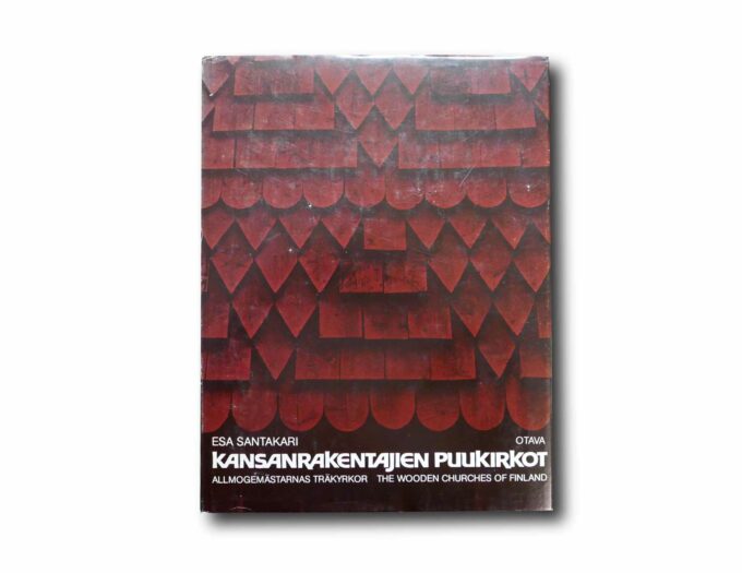 Image showing the book Kansanrakentajien puukirkot – Allmogenmästarnas träkyrkor – The Wooden Churches of Finland