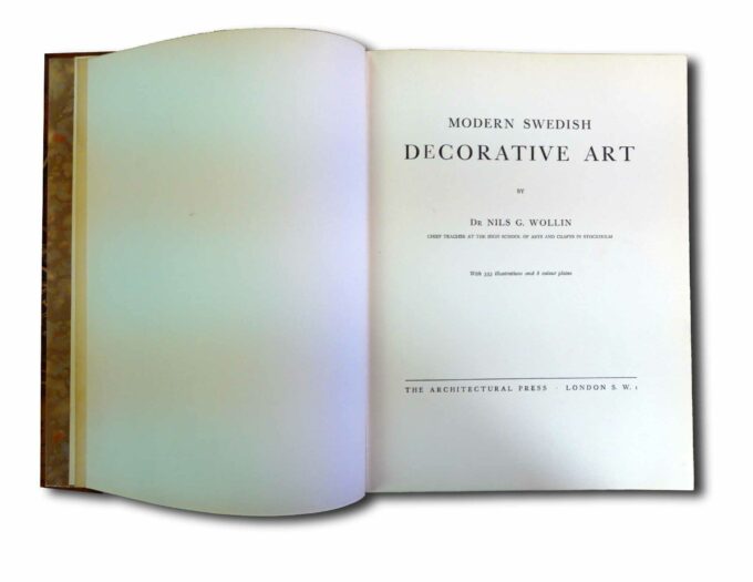 Modern-Swedish-Decorative-Art-sis2
