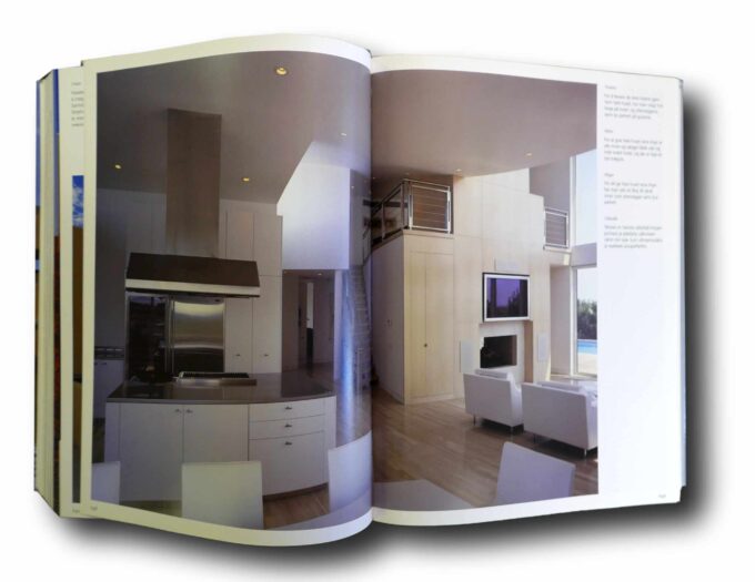 Contemporary-Houses-auk3