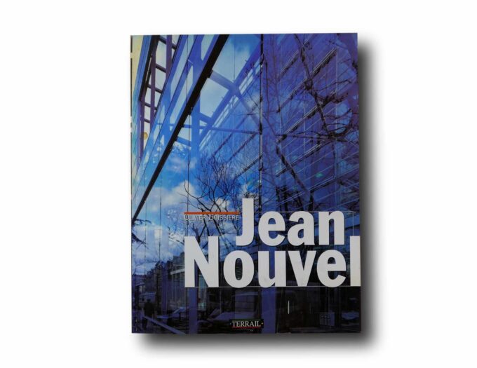 Jean-Nouvel-kansi Photo showing the book Jean Nouvel