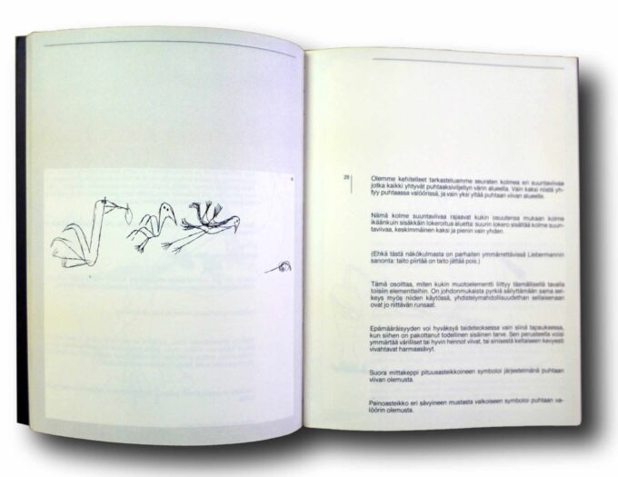Paul-Klee-Modernista-taiteesta-auk Photo showing a sample spread of the book Paul Klee: Modernista taiteesta