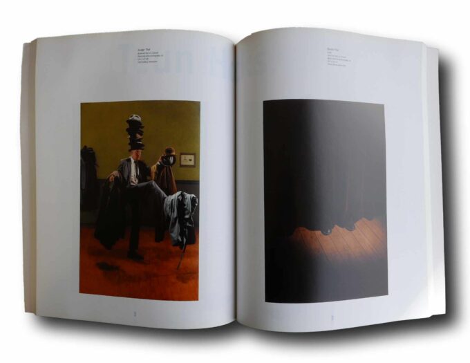 Photo showing a sample spread of the book René Magritte and the contemporary art – René Magritte en de hedendaagse kunst