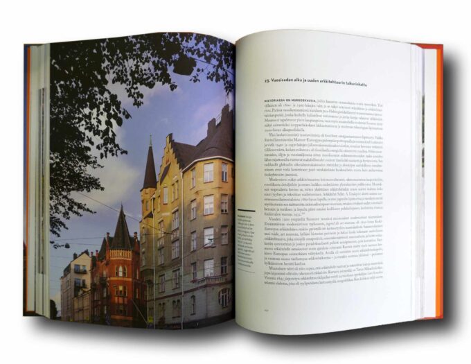 Arkkitehtuurimme-vuosituhannet-auk Photo showing a sample spread of the book Arkkitehtuurimme vuosituhannet