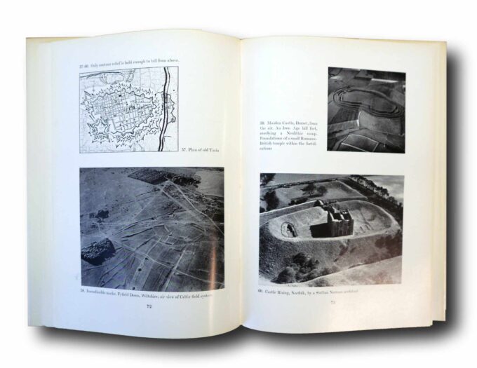 Ordinariness-and-Light-auk Photo showing a sample spread of the book Ordinariness and Light