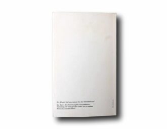 Photo showing a sample spread of the book Mondrians ästhetische utopie