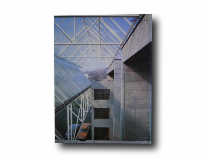 Modern-Architecture-and-the-Critical-Present-taka