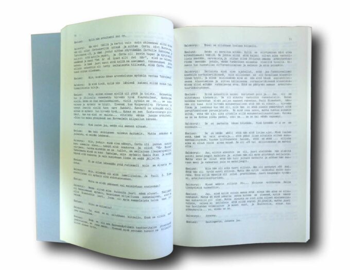 Photo showing a sample spread of the book Rakennustaiteen seuran haastatteluja