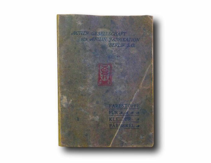 Farbstoffe-fur-Kleiderfarberei-kansi Photo showing the book Farbstoffe für Kleider-Färberei